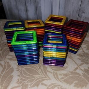 Stackable magnets